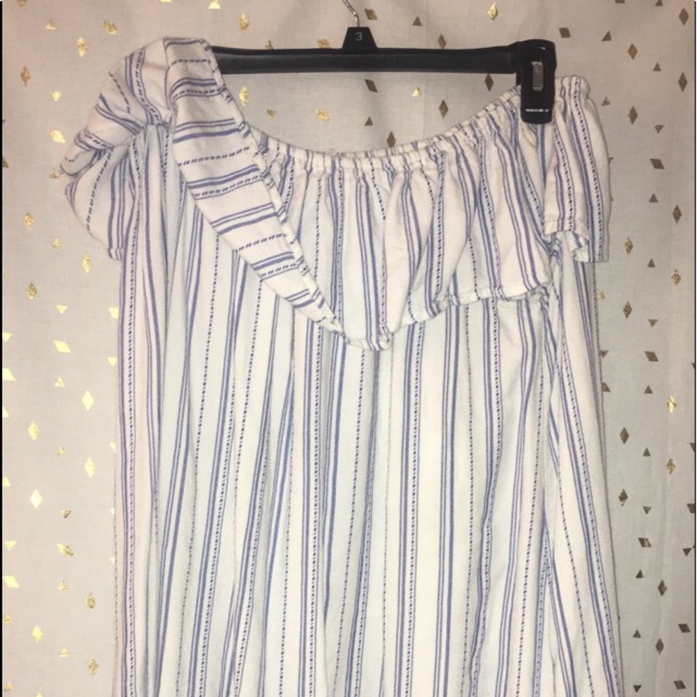 OFF THE SHOULDER DRESS